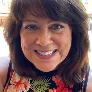 Meet your Posher, Pamela